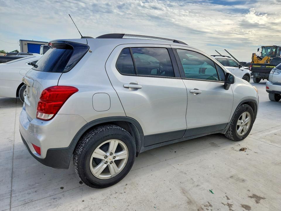 52445706 :رقم المزاد ، KL7CJLSB9MB336344 vin ، 2021 Chevrolet Trax مزاد بيع