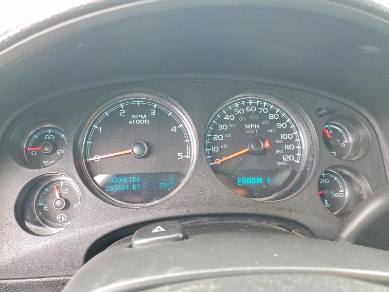 52070656 :رقم المزاد ، 1GT424C85BF170827 vin ، 2011 Gmc Sierra مزاد بيع