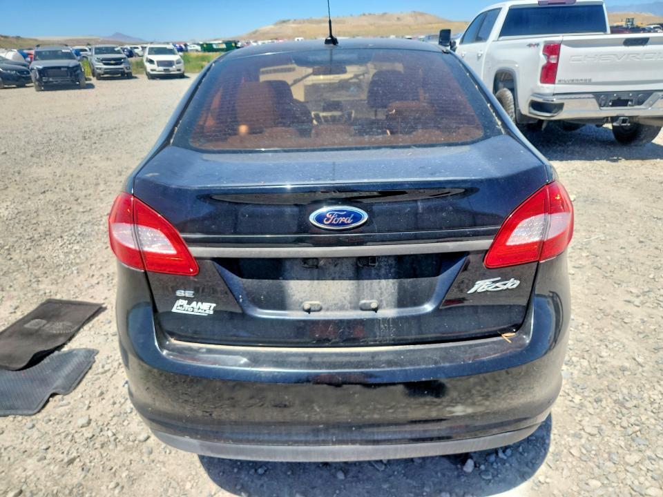 2013 Ford Fiesta მანქანა იყიდება აუქციონზე, vin: 3FADP4BJ4DM227615, აუქციონის ნომერი: 53608126