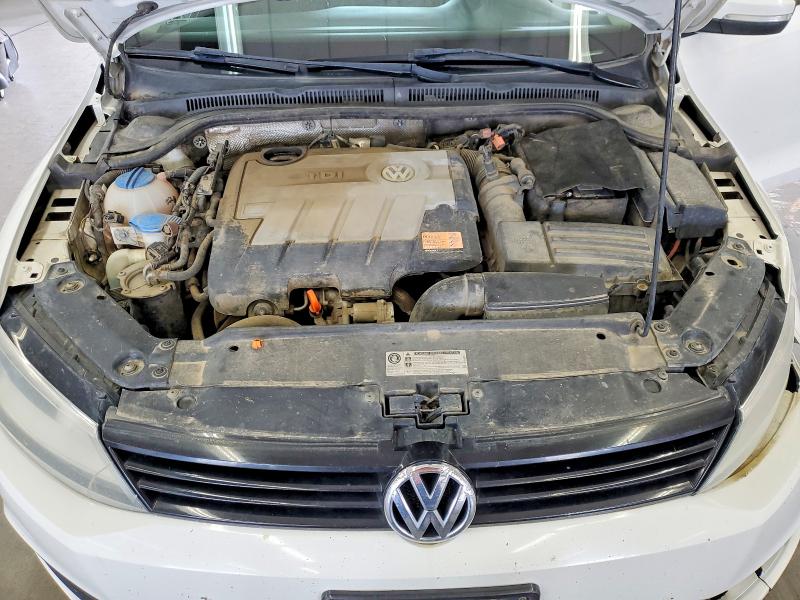 52190376 :رقم المزاد ، 3VW3L7AJ9BM124253 vin ، 2011 Volkswagen Jetta مزاد بيع
