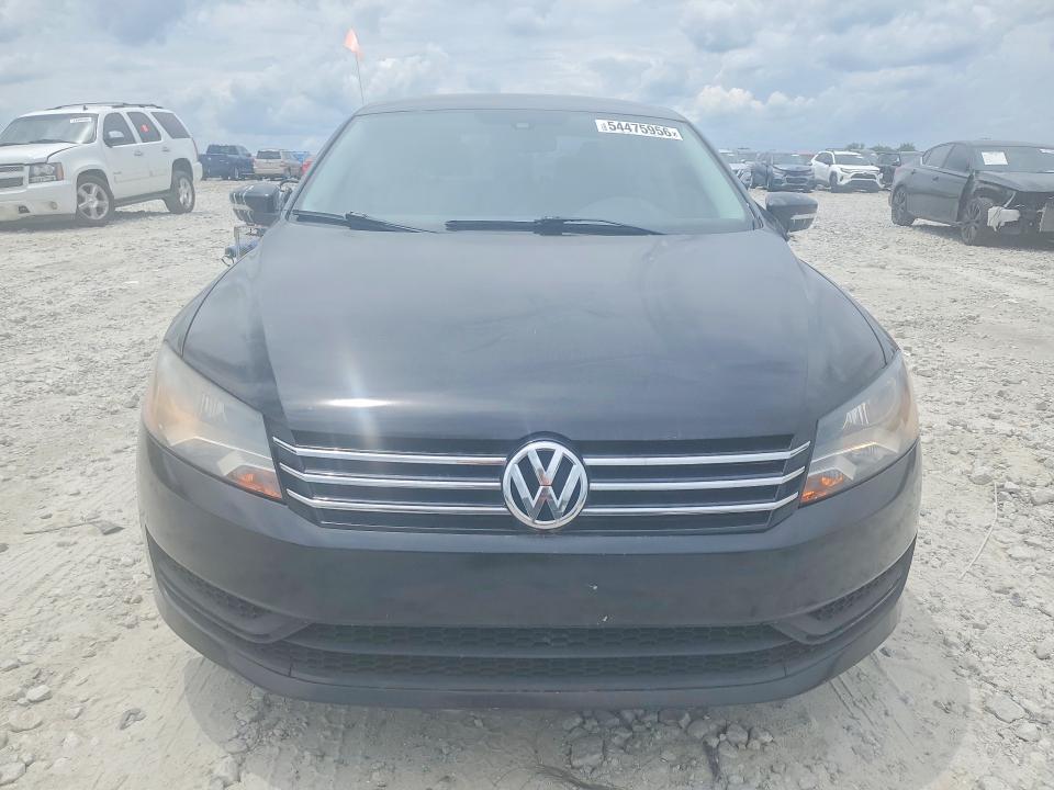 54475956 :رقم المزاد ، 1VWAS7A32FC103215 vin ، 2015 Volkswagen Passat مزاد بيع