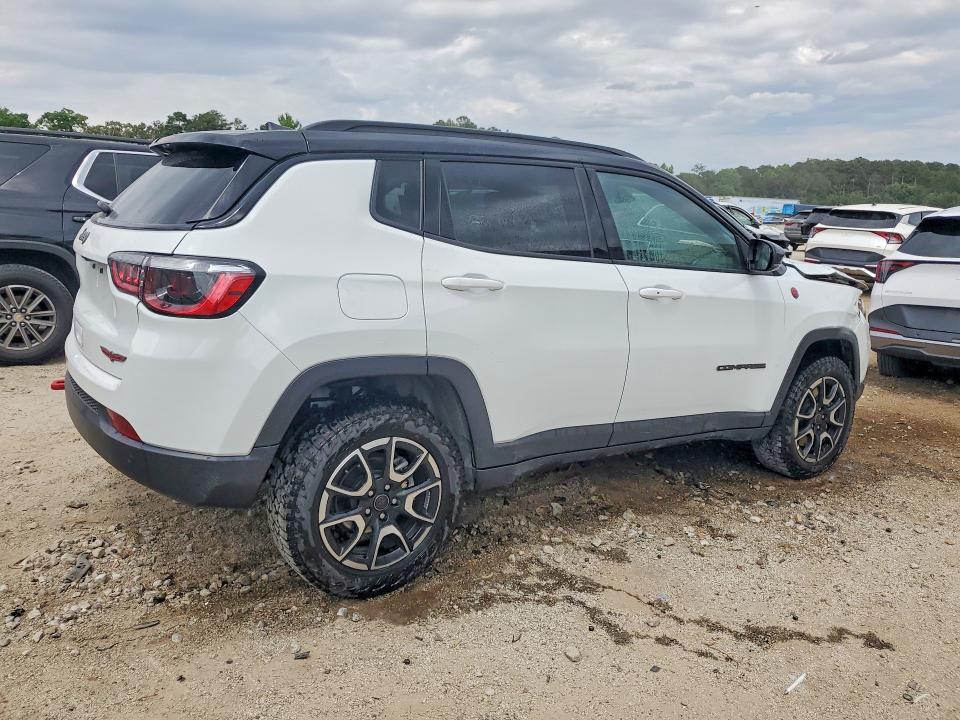 2025 Jeep Compass მანქანა იყიდება აუქციონზე, vin: 3C4NJDDN0ST564205, აუქციონის ნომერი: 52603006