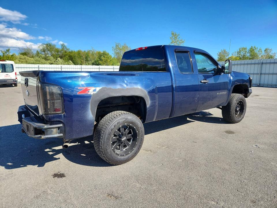 Продаж на аукціоні авто 2011 Chevrolet Silverado, vin: 1GCRKSE30BZ274524, номер лоту: 53541616