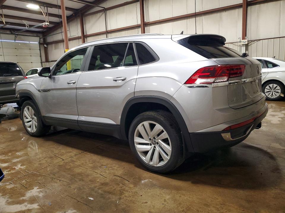 2021 Volkswagen Atlas Cross Sport მანქანა იყიდება აუქციონზე, vin: 1V2KE2CA8MC215252, აუქციონის ნომერი: 53433296