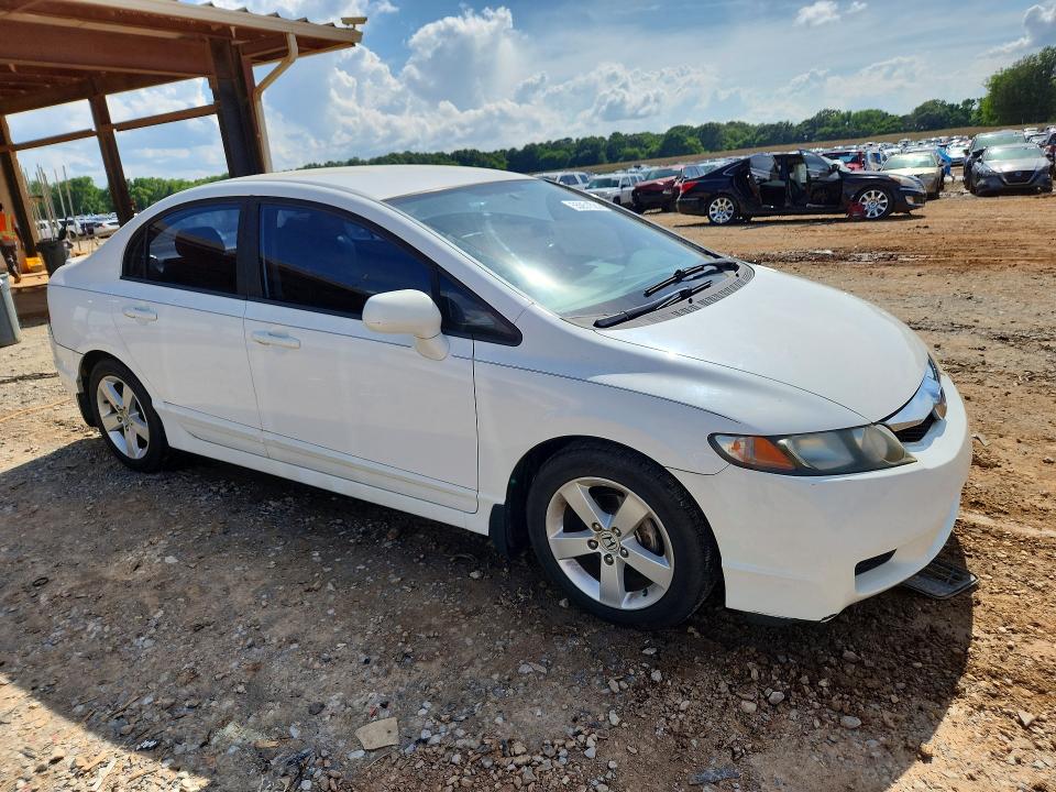 55051626 :رقم المزاد ، 19XFA1F64BE041184 vin ، 2011 Honda Civic مزاد بيع