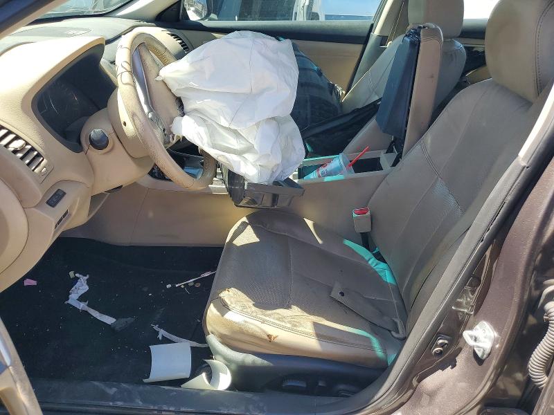 52676236 :رقم المزاد ، 1N4AL3AP5FN881997 vin ، 2015 Nissan Altima مزاد بيع