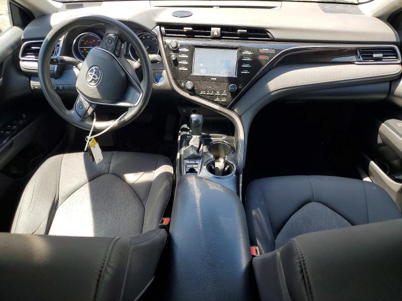 53780956 :رقم المزاد ، 4T1L31AK4LU014941 vin ، 2020 Toyota Camry مزاد بيع