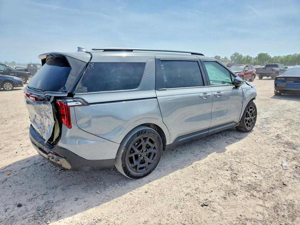 Продаж на аукціоні авто 2025 Kia Carnival, vin: KNDNE5K35S6515023, номер лоту: 50740896