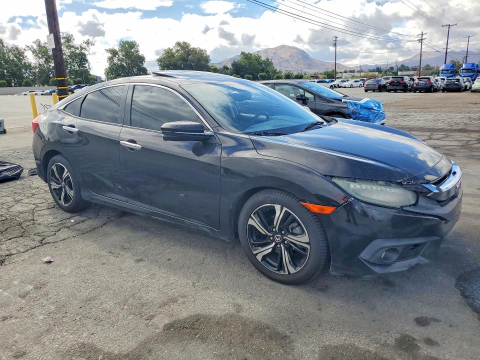 55453476 :رقم المزاد ، 19XFC1F92GE206080 vin ، 2016 Honda Civic مزاد بيع