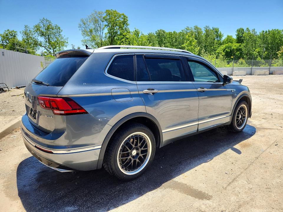 53301096 :رقم المزاد ، 3VV2B7AXXKM010284 vin ، 2019 Volkswagen Tiguan مزاد بيع