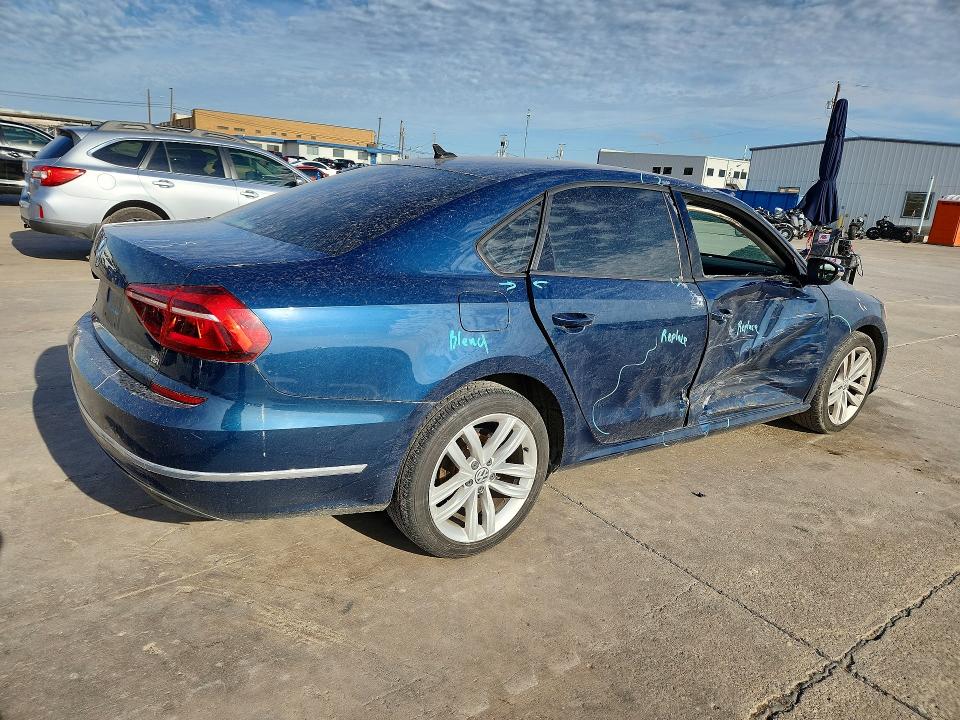 2019 Volkswagen Passat მანქანა იყიდება აუქციონზე, vin: 1VWLA7A3XKC008911, აუქციონის ნომერი: 51471306