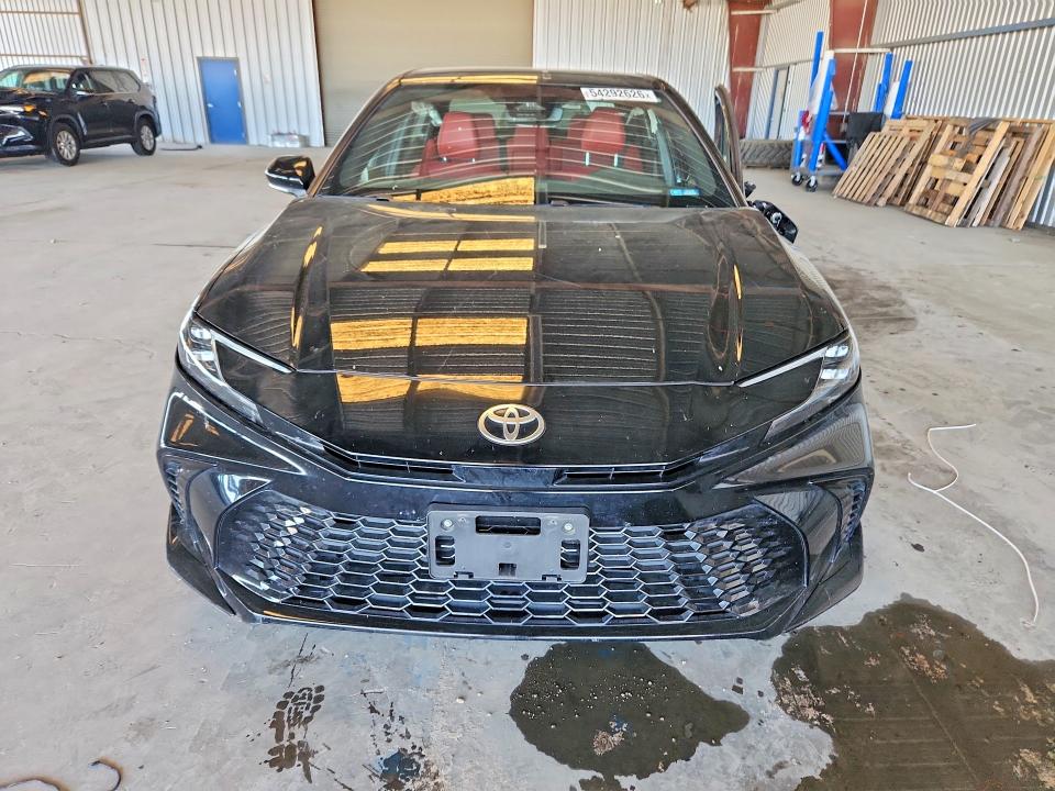 Продаж на аукціоні авто 2025 Toyota Camry, vin: 4T1DBADK7SU000940, номер лоту: 54292626