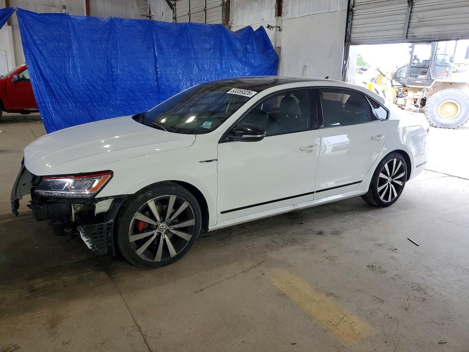 2018 Volkswagen Passat მანქანა იყიდება აუქციონზე, vin: 1VWJM7A33JC038619, აუქციონის ნომერი: 53359326
