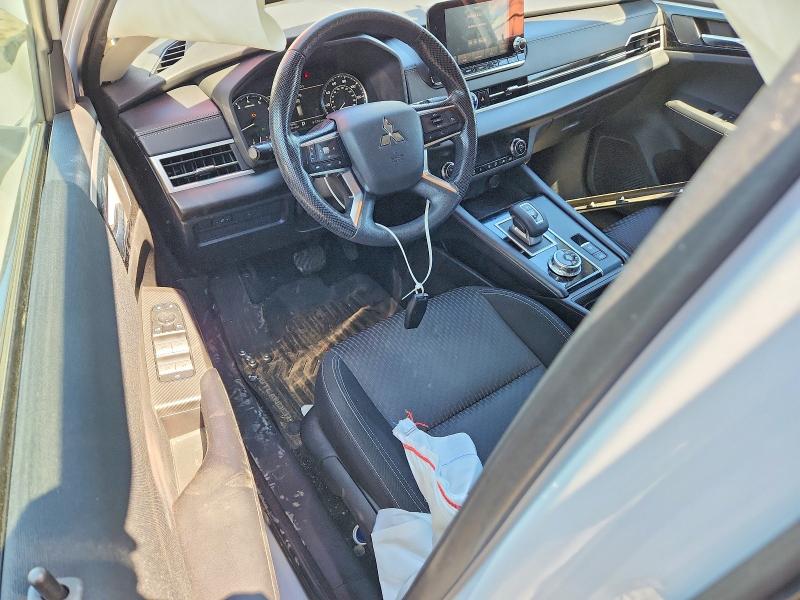 55157636 :رقم المزاد ، JA4J4TA89NZ042145 vin ، 2022 Mitsubishi Outlander مزاد بيع