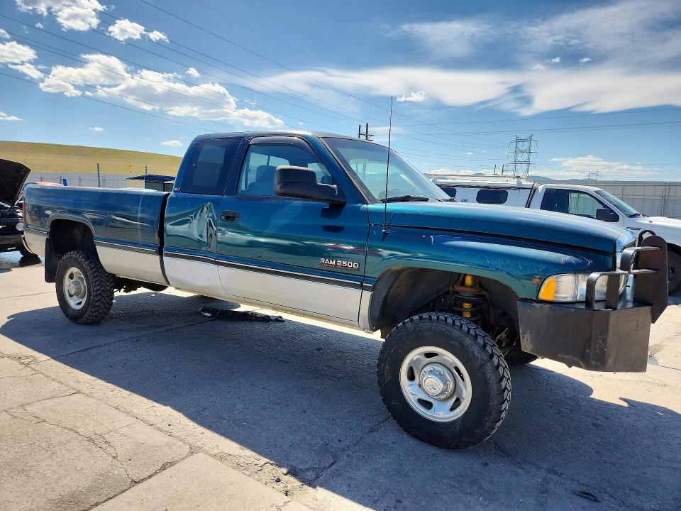 1997 Dodge 2500 Ram მანქანა იყიდება აუქციონზე, vin: 3B7KF23D4VG824460, აუქციონის ნომერი: 53341516