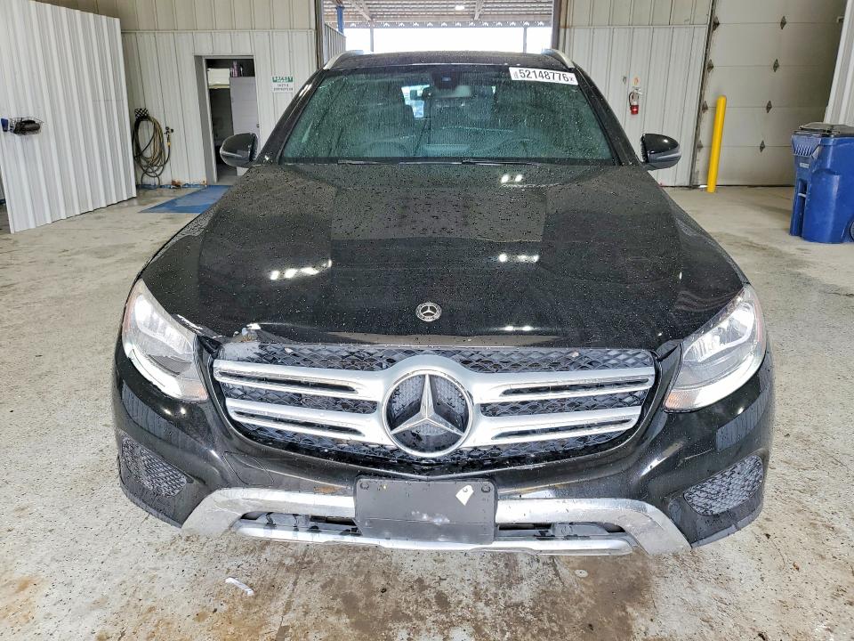 52148776 :رقم المزاد ، WDC0G4JB7JV038147 vin ، 2018 Mercedes-benz Glc مزاد بيع