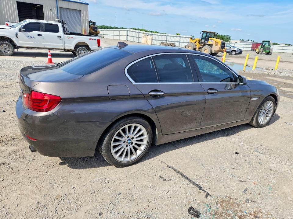 55515796 :رقم المزاد ، WBAFR7C56CC815934 vin ، 2012 Bmw 535 مزاد بيع