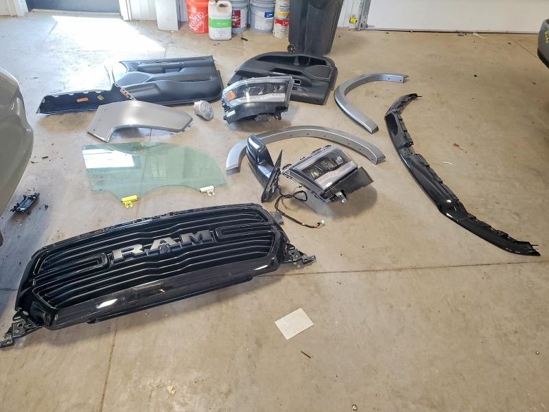52071506 :رقم المزاد ، 1C6SRFJT3PN500054 vin ، 2023 Ram 1500 مزاد بيع