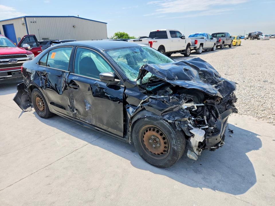 54722996 :رقم المزاد ، 3VW2K7AJ4EM437326 vin ، 2014 Volkswagen Jetta مزاد بيع