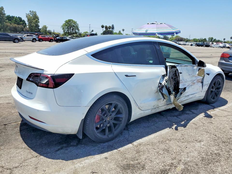 54177716 :رقم المزاد ، 5YJ3E1EB9KF514478 vin ، 2019 Tesla Model 3 مزاد بيع