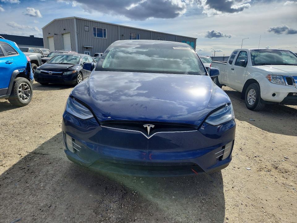 51708006 :رقم المزاد ، 5YJXCAE29HF051645 vin ، 2017 Tesla Model X مزاد بيع