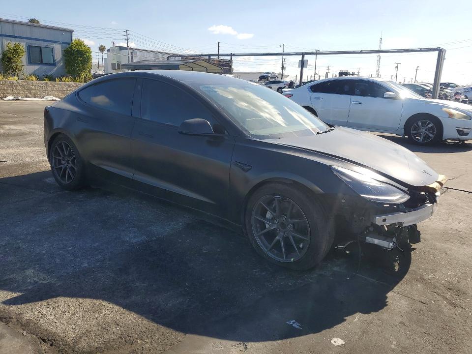 2022 Tesla Model 3 მანქანა იყიდება აუქციონზე, vin: 5YJ3E1EA3NF358384, აუქციონის ნომერი: 52268596