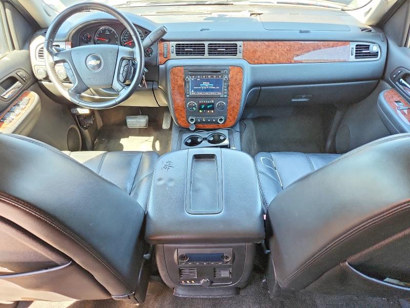 54679056 :رقم المزاد ، 3GNFK12328G129020 vin ، 2008 Chevrolet Avalanche مزاد بيع