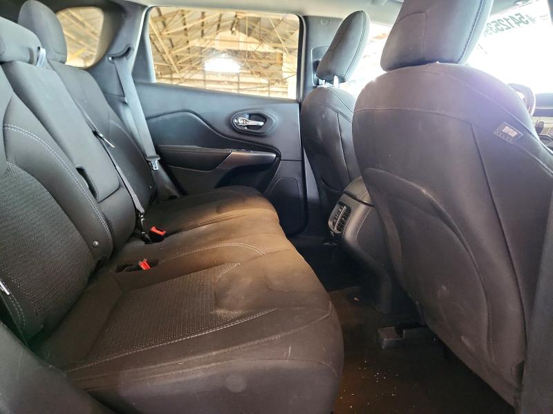 54125396 :رقم المزاد ، 1C4PJMCX5KD418609 vin ، 2019 Jeep Cherokee مزاد بيع