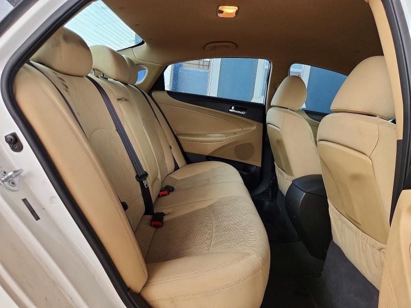 52263166 :رقم المزاد ، 5NPEB4AC5CH498137 vin ، 2012 Hyundai Sonata مزاد بيع