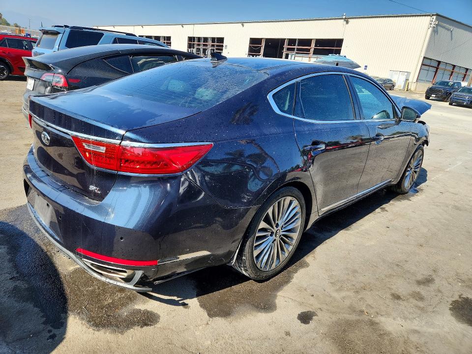 Продаж на аукціоні авто 2018 Kia Cadenza, vin: KNALC4J14J5104852, номер лоту: 50648916