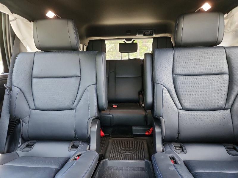 2024 Toyota Sequoia მანქანა იყიდება აუქციონზე, vin: 7SVAAABA0RX038383, აუქციონის ნომერი: 52412056
