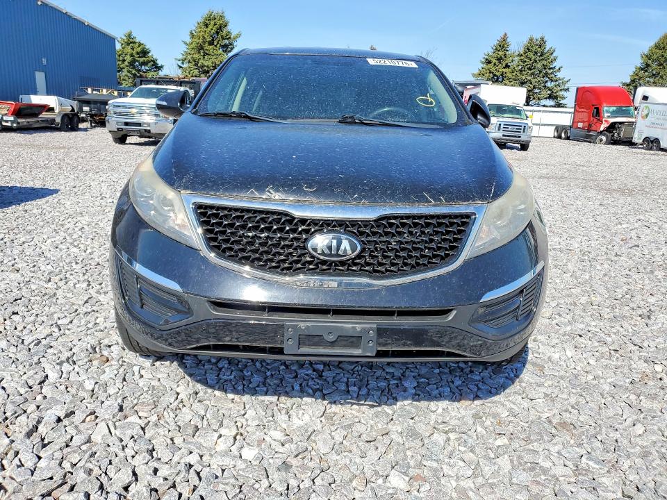 52210776 :رقم المزاد ، KNDPBCA29C7236636 vin ، 2012 Kia Sportage مزاد بيع