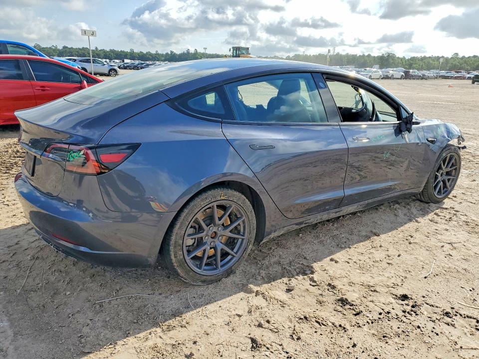 53074356 :رقم المزاد ، 5YJ3E1EA7PF672168 vin ، 2023 Tesla Model 3 مزاد بيع