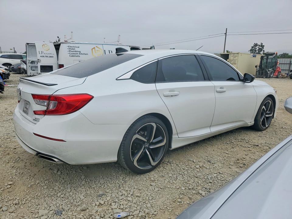 52875996 :رقم المزاد ، 1HGCV2F33MA003004 vin ، 2021 Honda Accord مزاد بيع