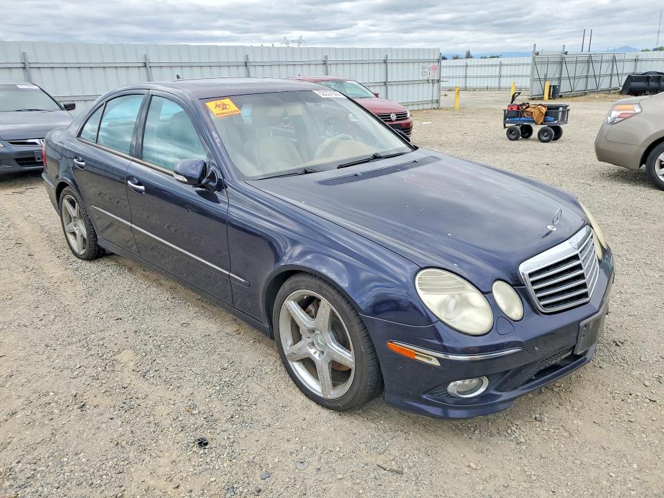 Продажа на аукционе авто 2009 Mercedes-benz E, vin: WDBUF56X79B432375, номер лота: 52237506