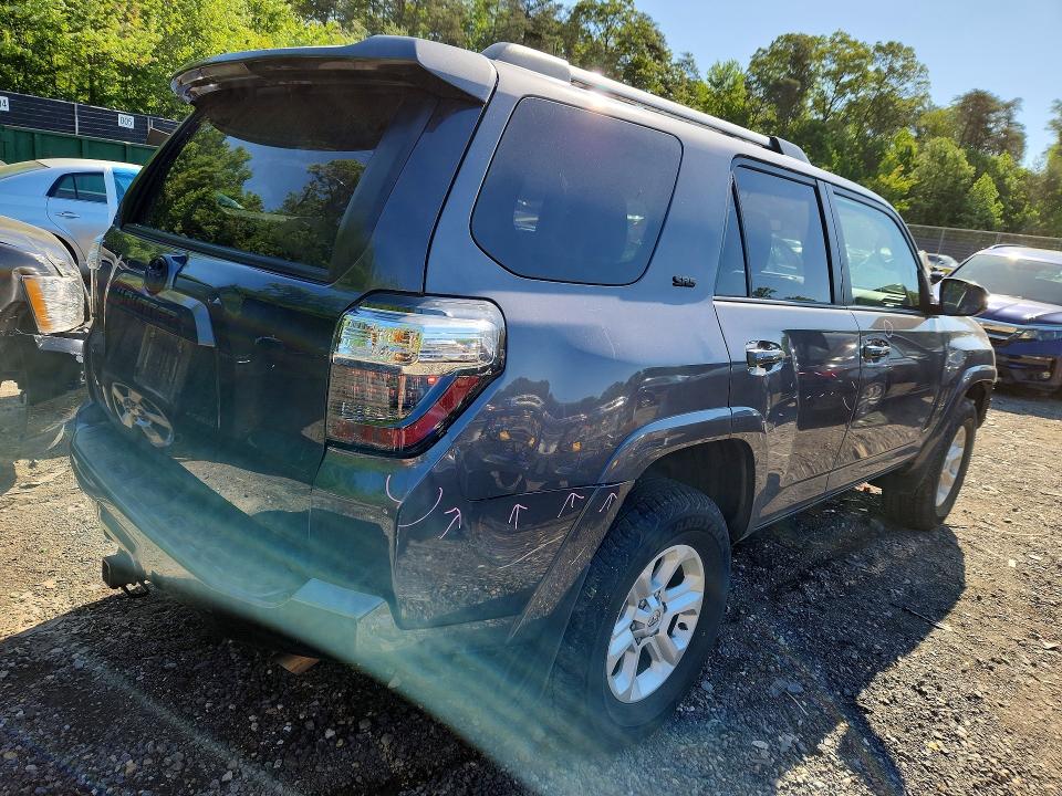 2022 Toyota 4runner მანქანა იყიდება აუქციონზე, vin: JTEMU5JR6N6080498, აუქციონის ნომერი: 53189656