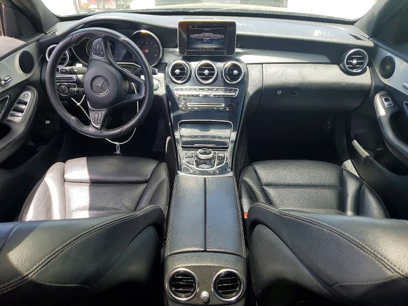 55457586 :رقم المزاد ، 55SWF4JB6JU236721 vin ، 2018 Mercedes-benz C مزاد بيع