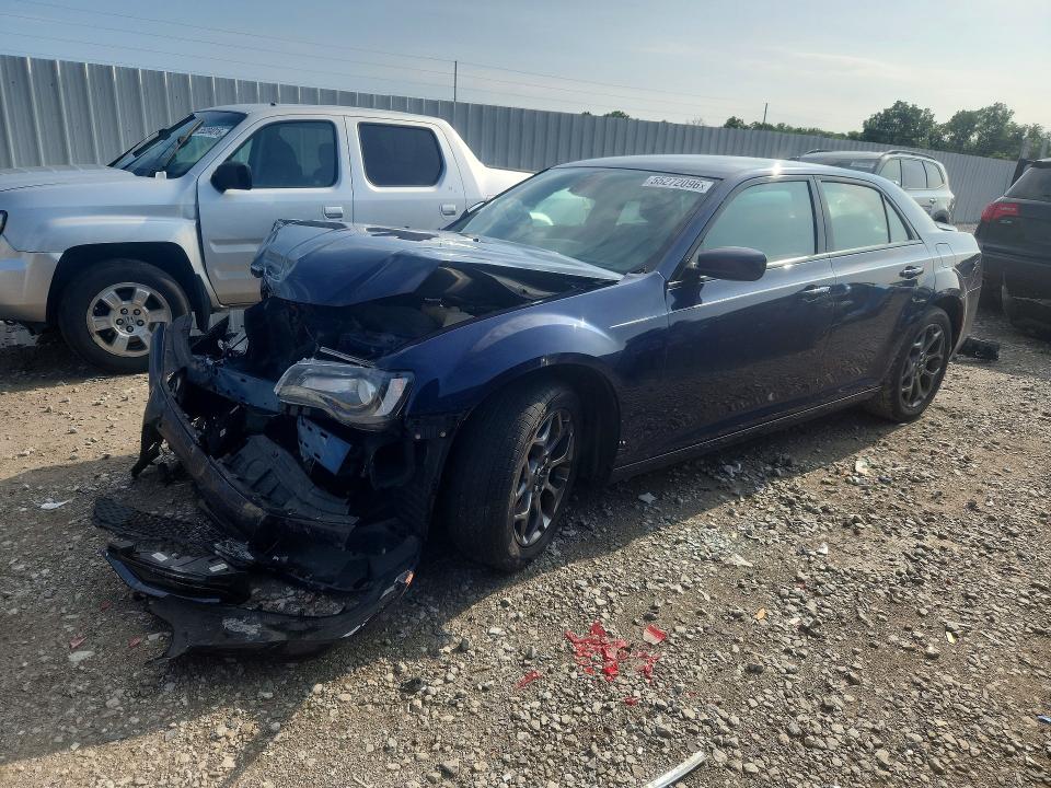 Продажа на аукционе авто 2016 Chrysler 300, vin: 2C3CCAGG1GH136046, номер лота: 55272096