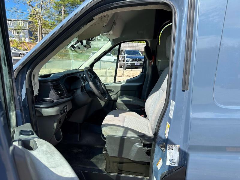 51558886 :رقم المزاد ، 1FTBR3X87MKA56975 vin ، 2021 Ford Transit مزاد بيع