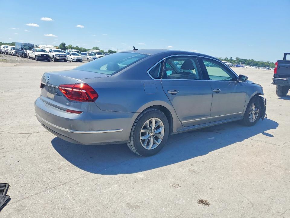 52049146 :رقم المزاد ، 1VWAT7A36HC042306 vin ، 2017 Volkswagen Passat مزاد بيع