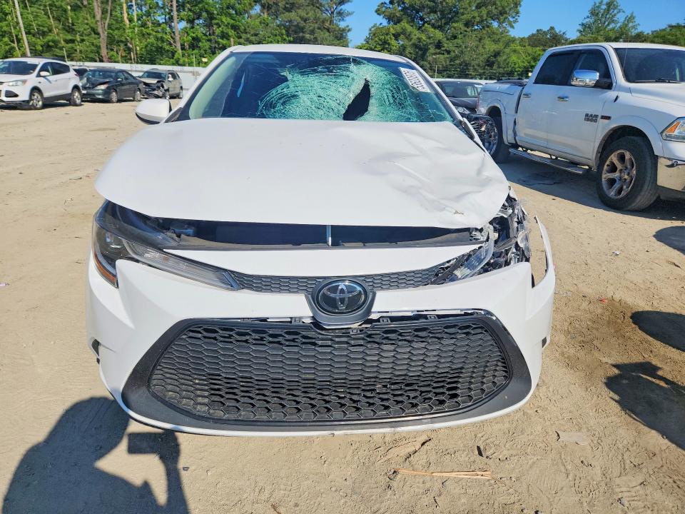 53620876 :رقم المزاد ، 5YFEPMAE8NP331604 vin ، 2022 Toyota Corolla مزاد بيع