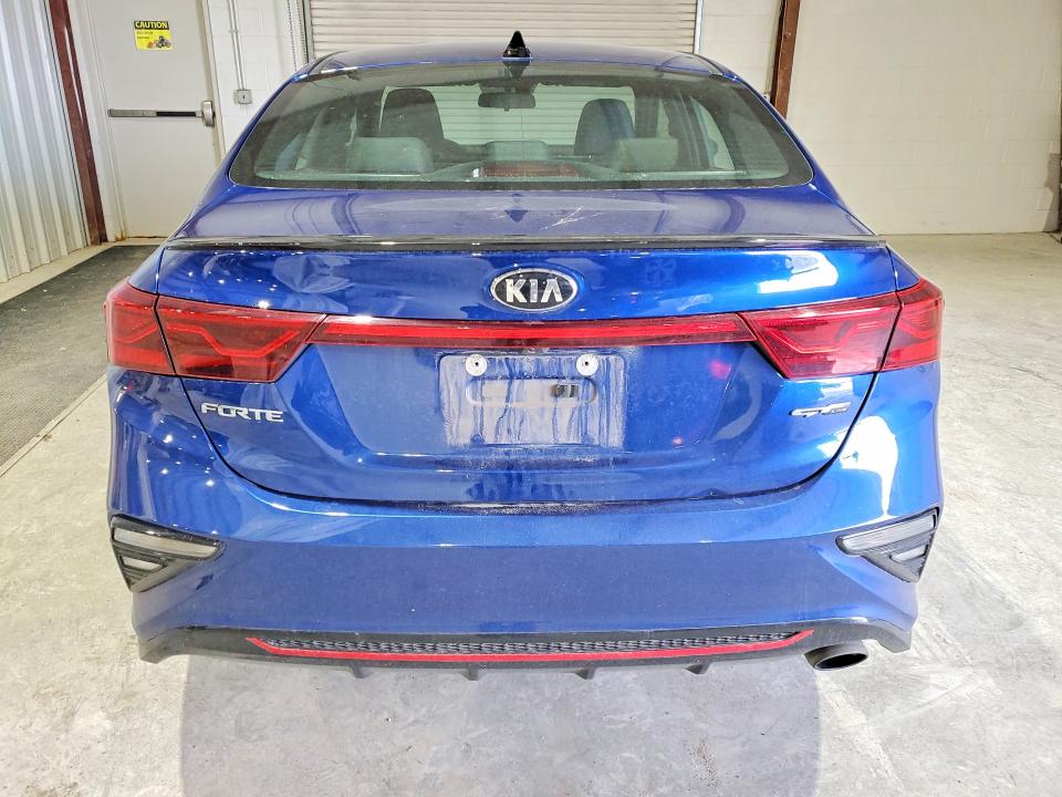 2021 Kia Forte მანქანა იყიდება აუქციონზე, vin: 3KPF34AD8ME403652, აუქციონის ნომერი: 52728286