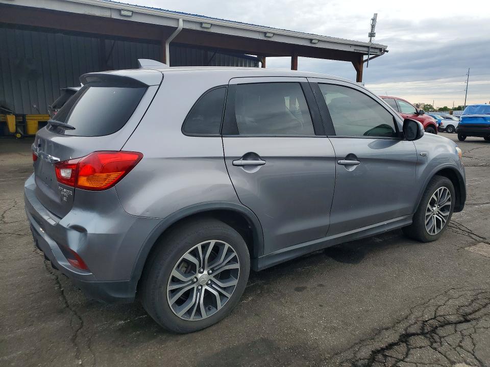 Продаж на аукціоні авто 2018 Mitsubishi Outlander Sport, vin: JA4AR3AW5JU014334, номер лоту: 55062476