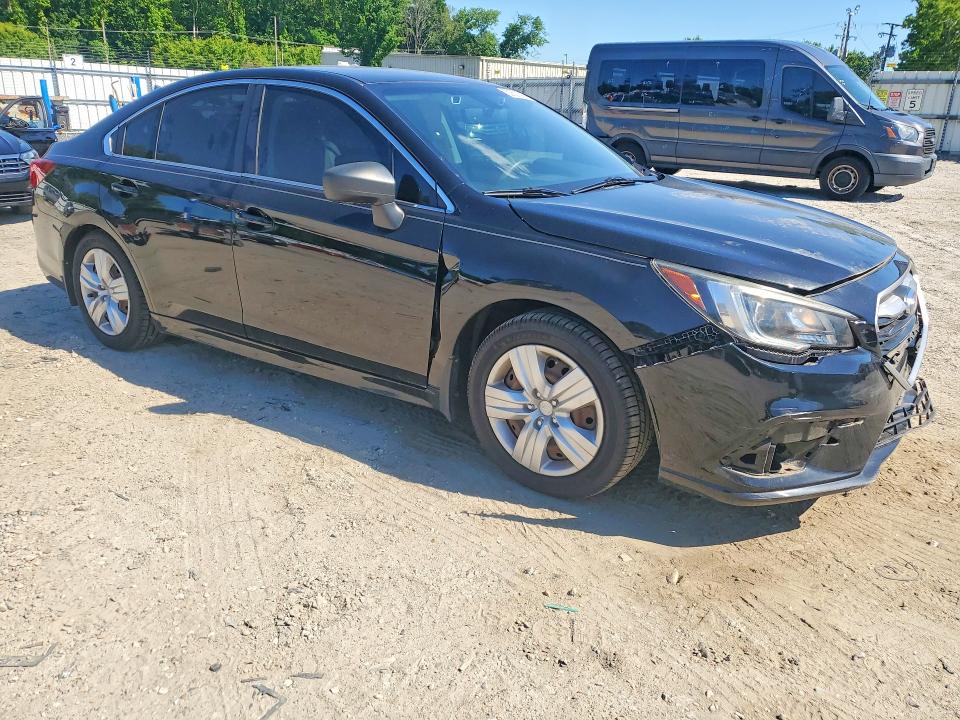 53821596 :رقم المزاد ، 4S3BNAB68K3035730 vin ، 2019 Subaru Legacy مزاد بيع