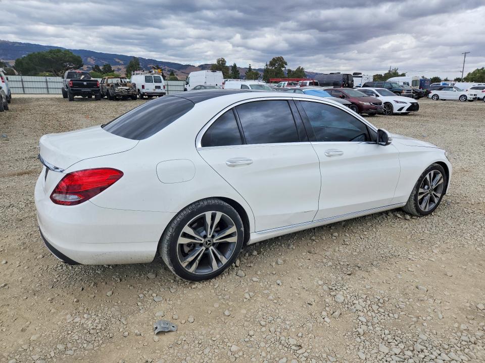 55021516 :رقم المزاد ، WDDWF4JB3JR408446 vin ، 2018 Mercedes-benz C مزاد بيع