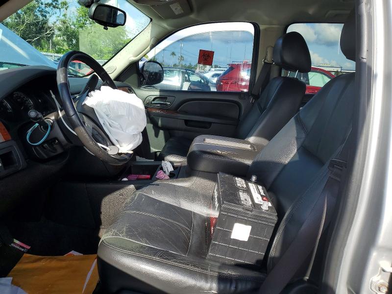 Продажа на аукционе авто 2013 Chevrolet Tahoe, vin: 1GNSCBE03DR323505, номер лота: 50504366