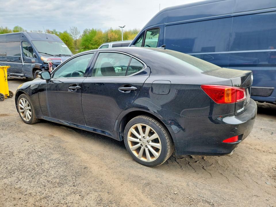 52313516 :رقم المزاد ، JTHCF5C20A5044489 vin ، 2010 Lexus Is مزاد بيع