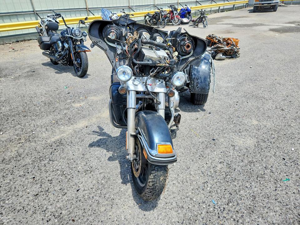 Продажа на аукционе авто 2010 Harley-davidson Flhtcutg, vin: 1HD1MAM11AB854095, номер лота: 52190586