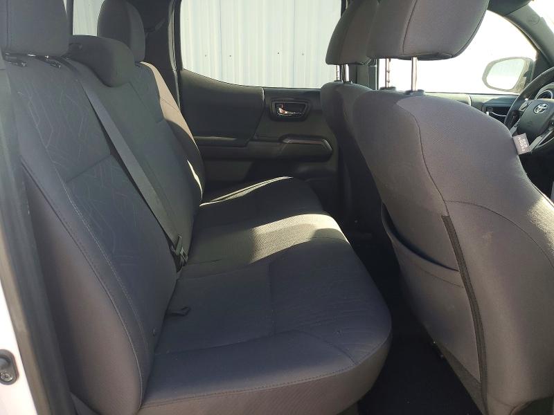 Продаж на аукціоні авто 2018 Toyota Tacoma, vin: 3TMCZ5AN5JM142272, номер лоту: 53662896