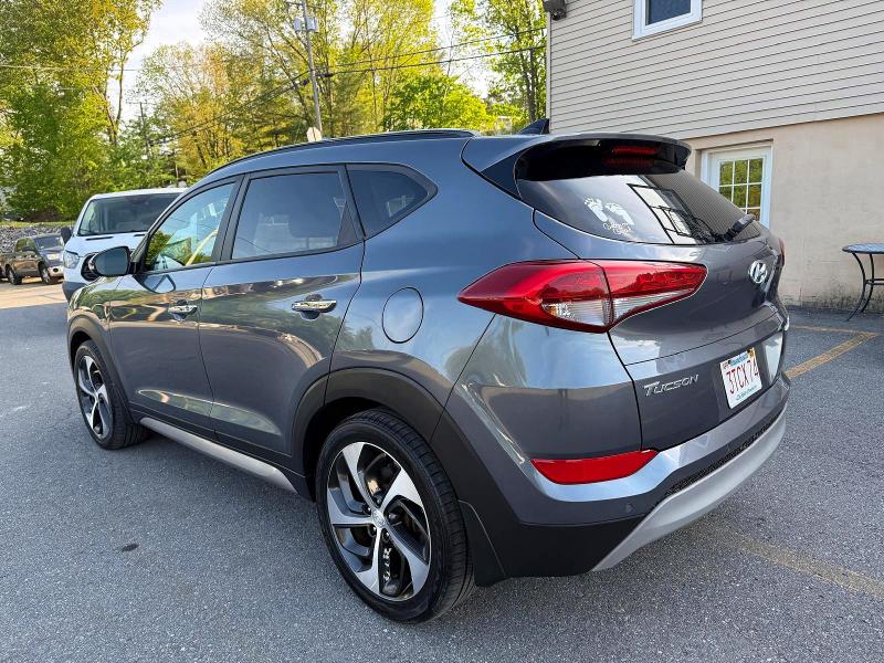 Продажа на аукционе авто 2017 Hyundai Tucson, vin: KM8J3CA21HU294814, номер лота: 52101746